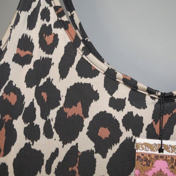 BOOHOO PLUS - JESS LEOPARD PRINT DRESS - SIZE 22 - NWT - Picture 3 of 5